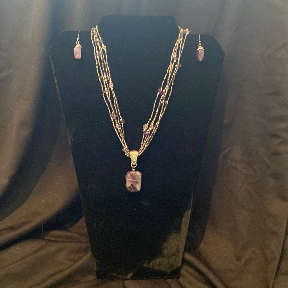 Necklace (can be sold as set)